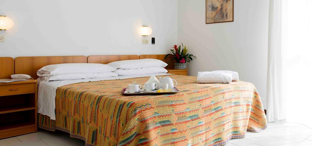 Hotel Suisse Milano Marittima Eksteriør billede