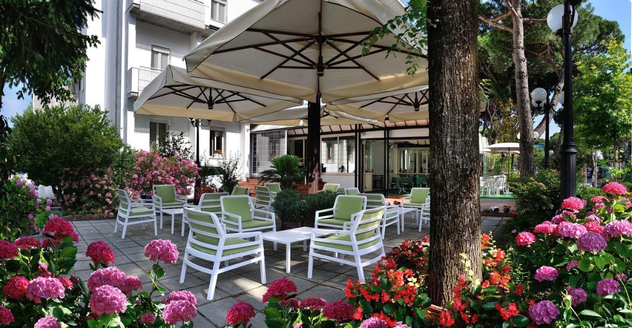 Hotel Suisse Milano Marittima Eksteriør billede